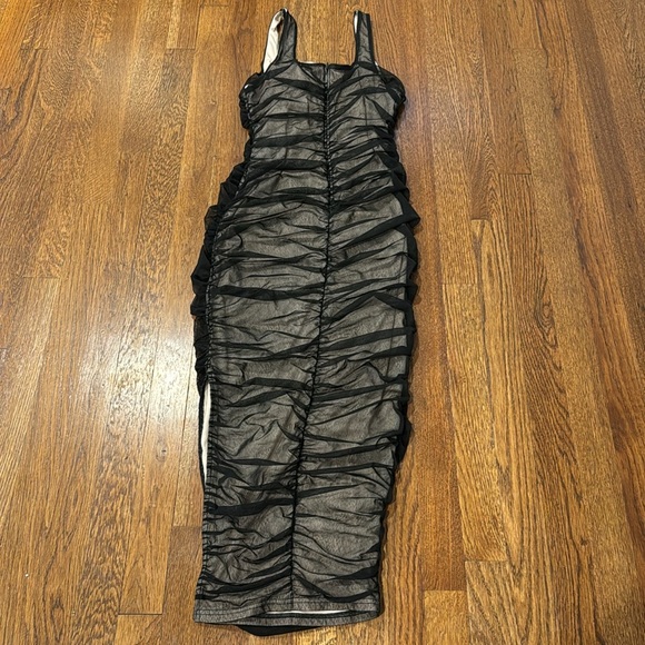 NWT Lulus V.I.P. Treatment Black Mesh Ruched Bodycon Midi Dress Medium - Picture 4 of 7